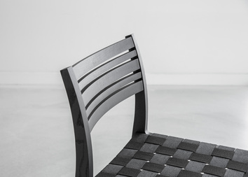 Minestrone stol med svart linnegjord